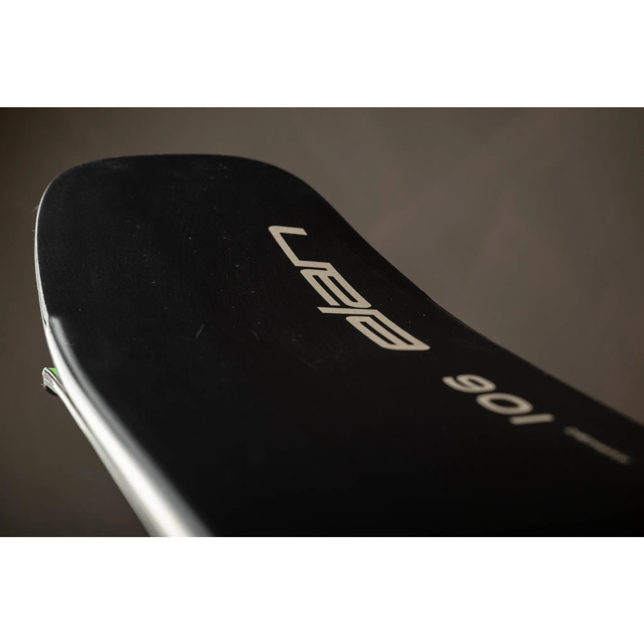 2023 Elan Ripstick 106 Black Edition Skis