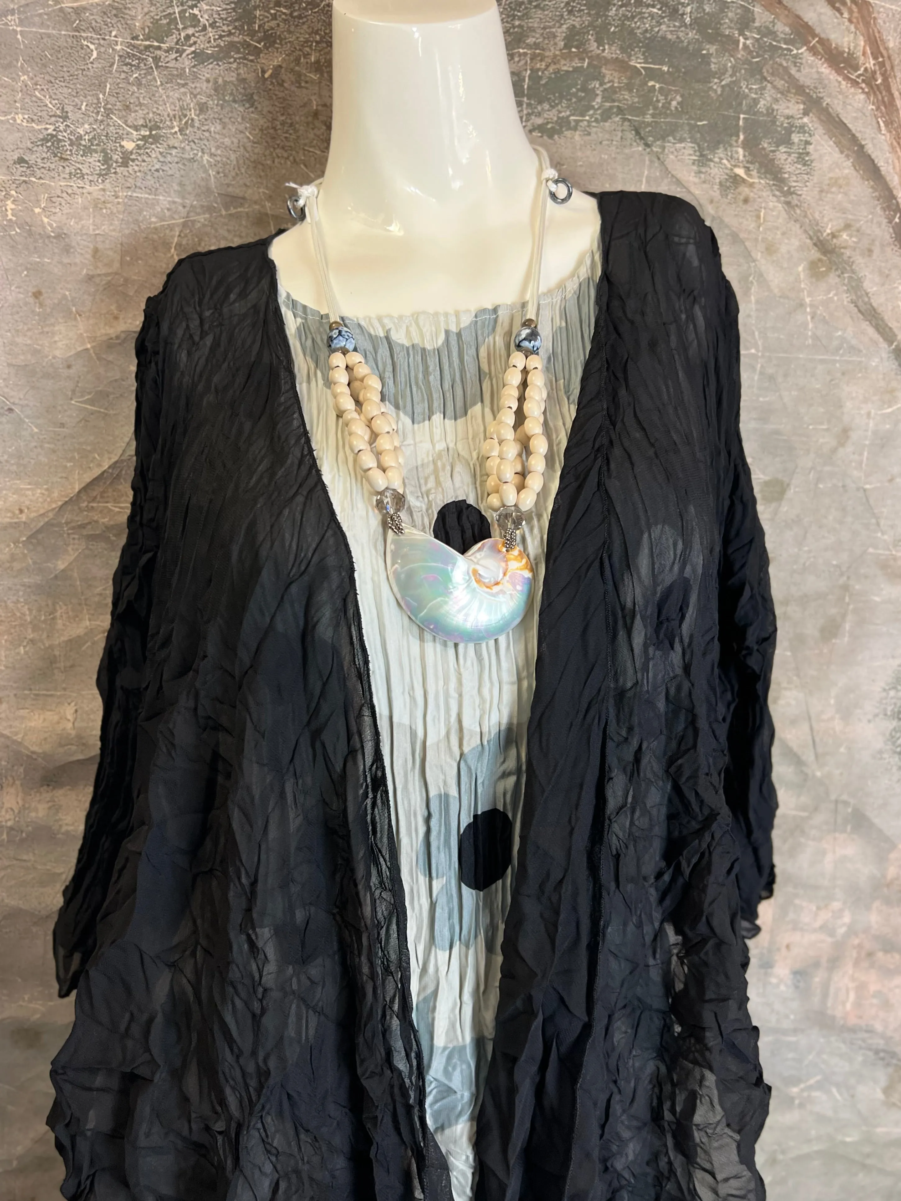 AB112BLKF Smash Shrug