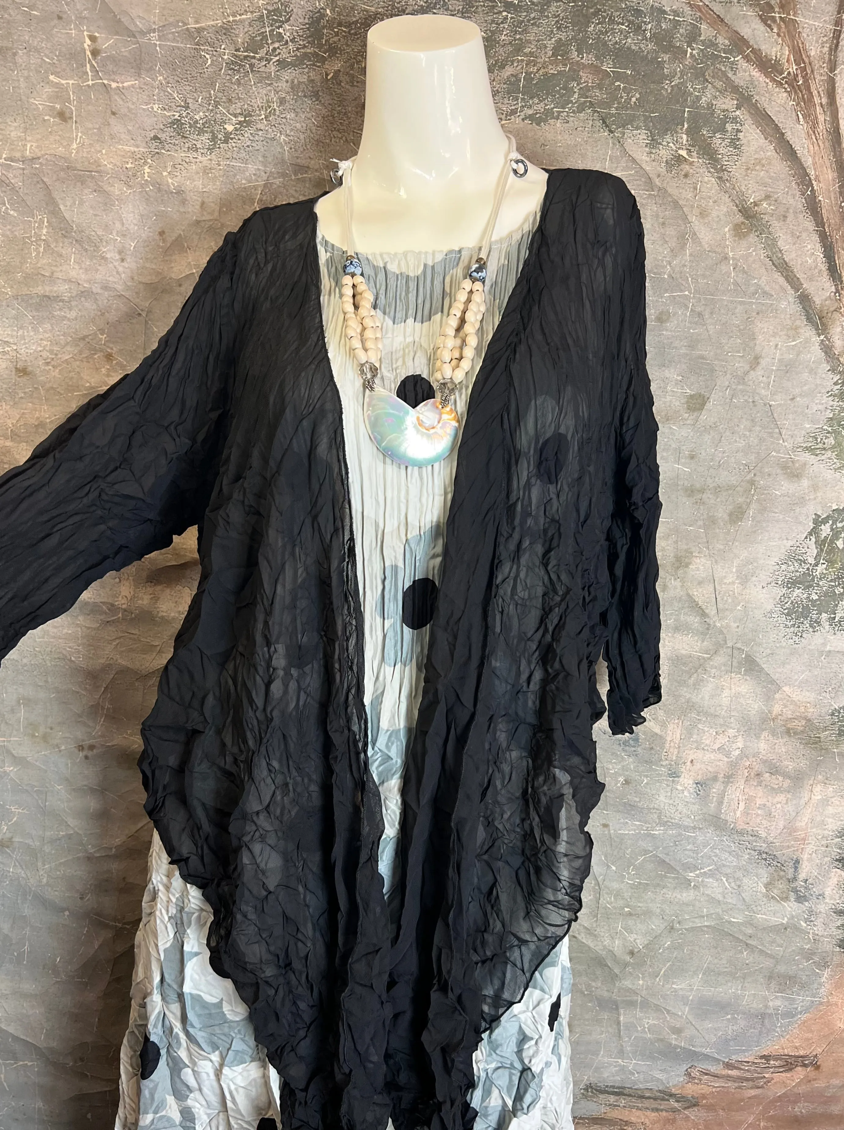AB112BLKF Smash Shrug