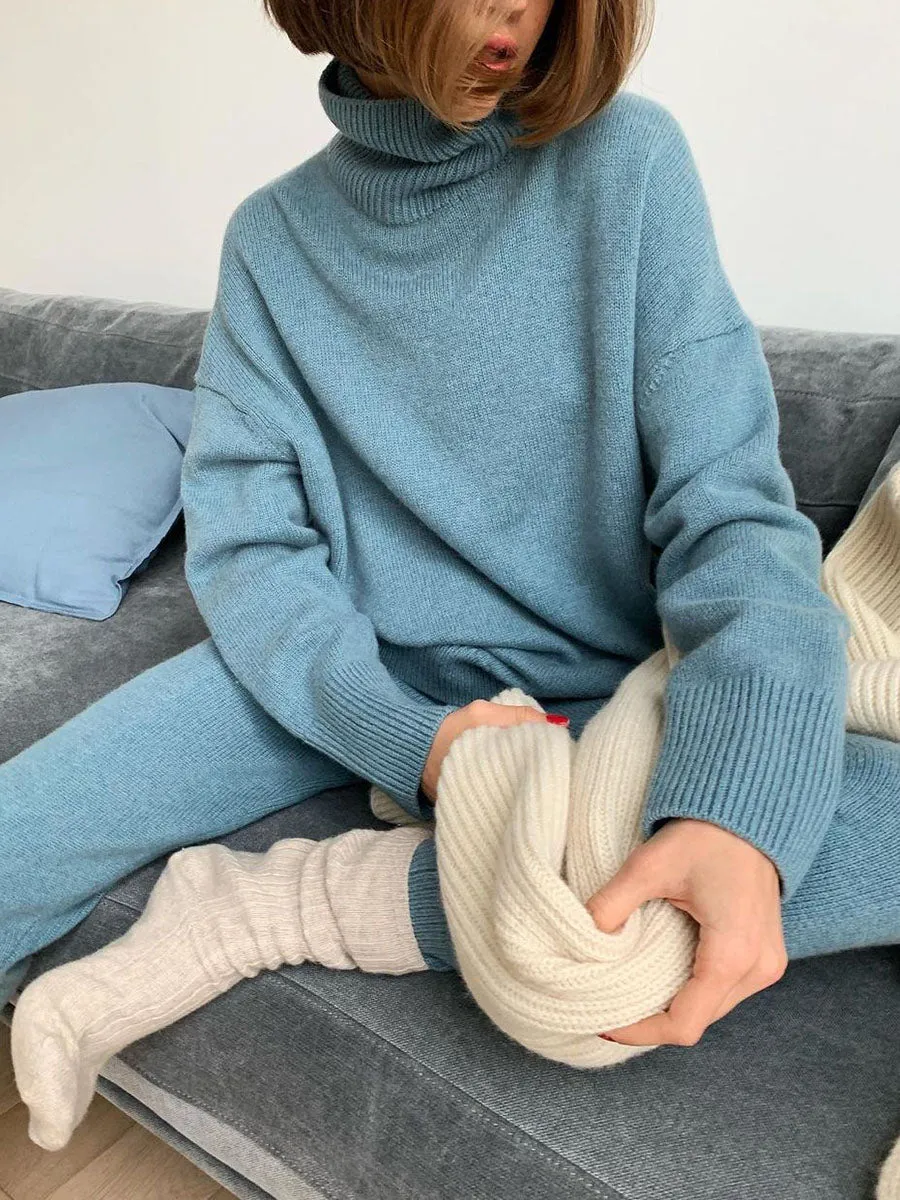 Cosy Turtleneck Knit Two-Piece Suit