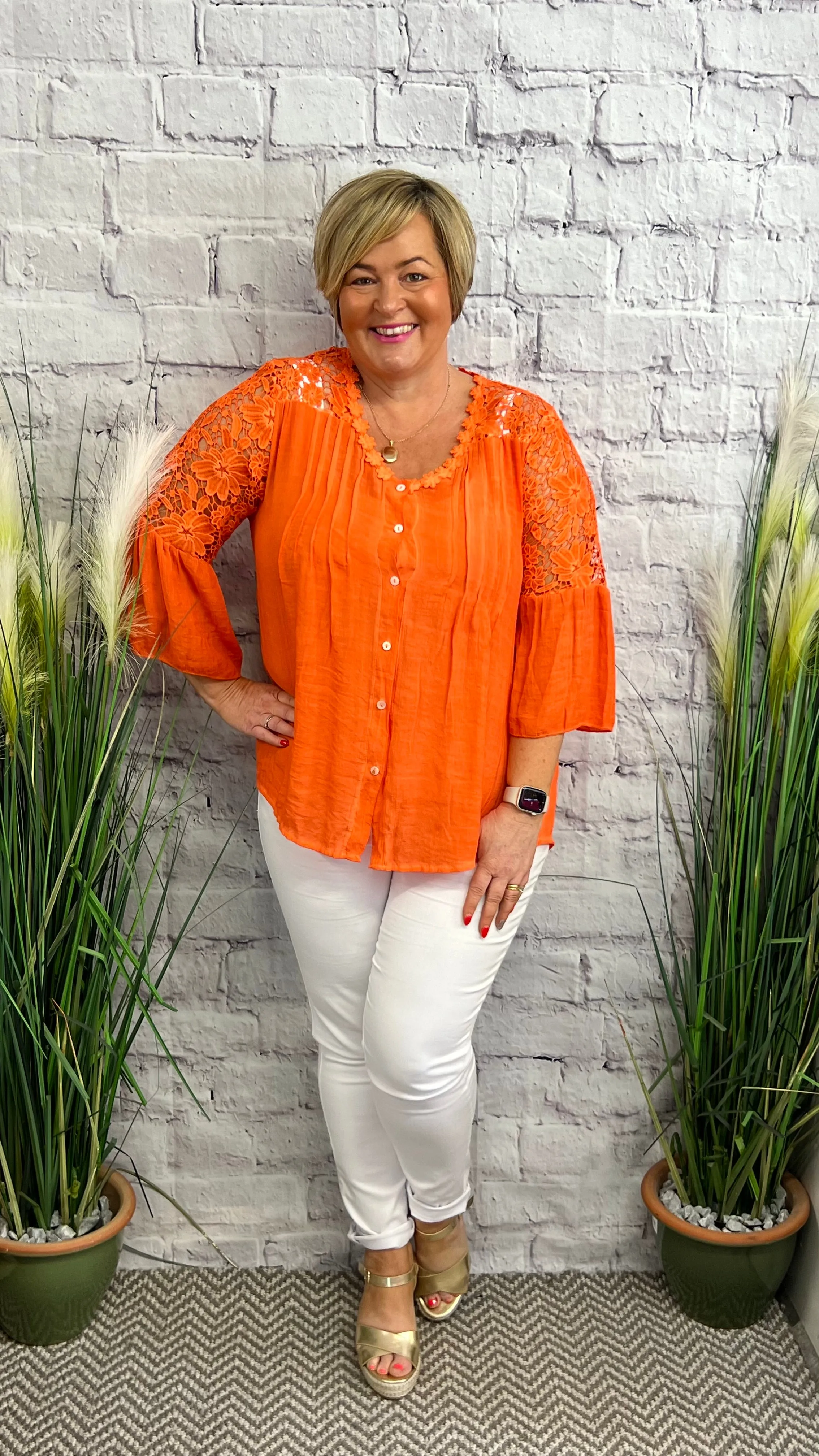 EMMA Embroidery Lace Shirt