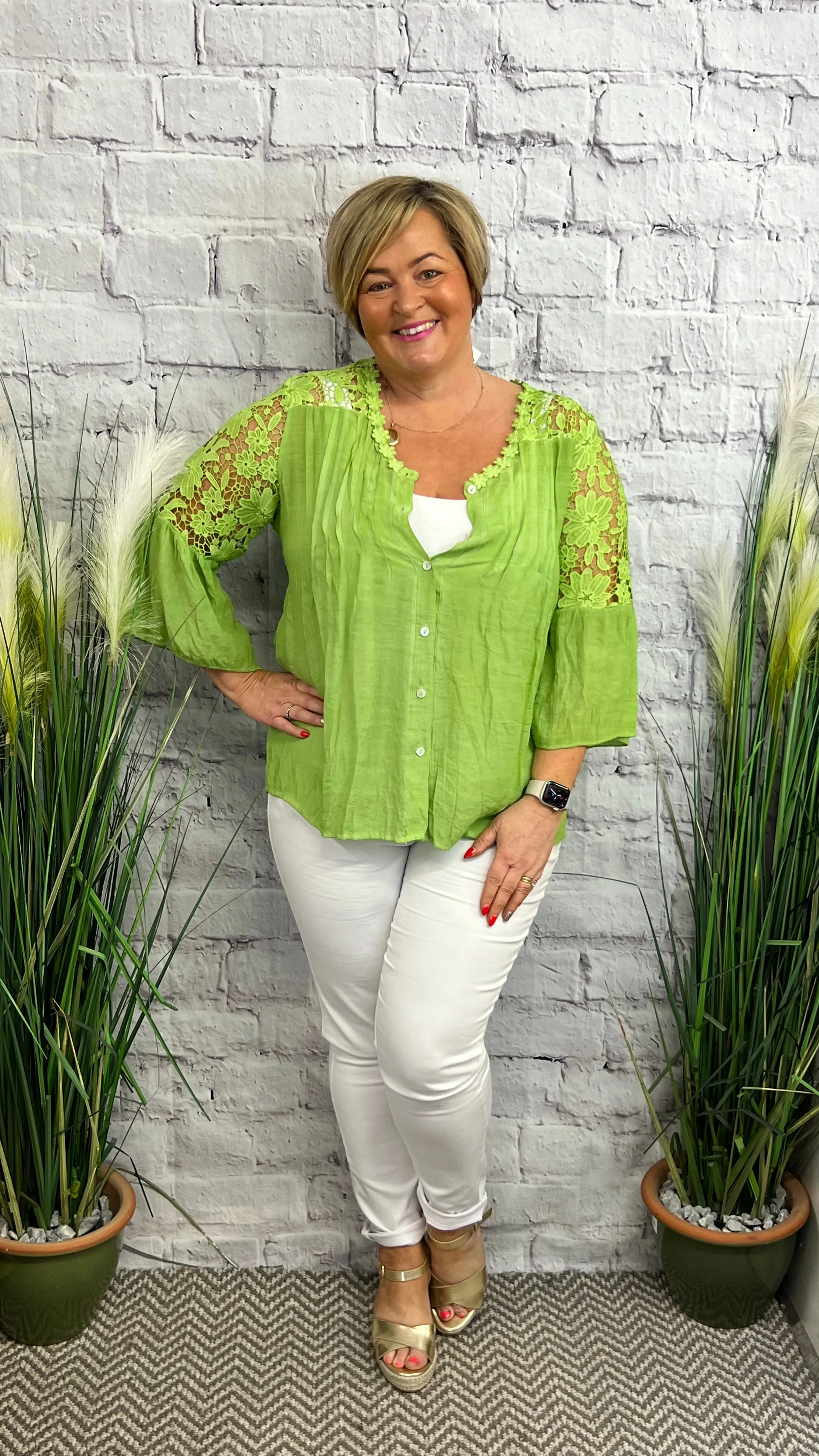 EMMA Embroidery Lace Shirt