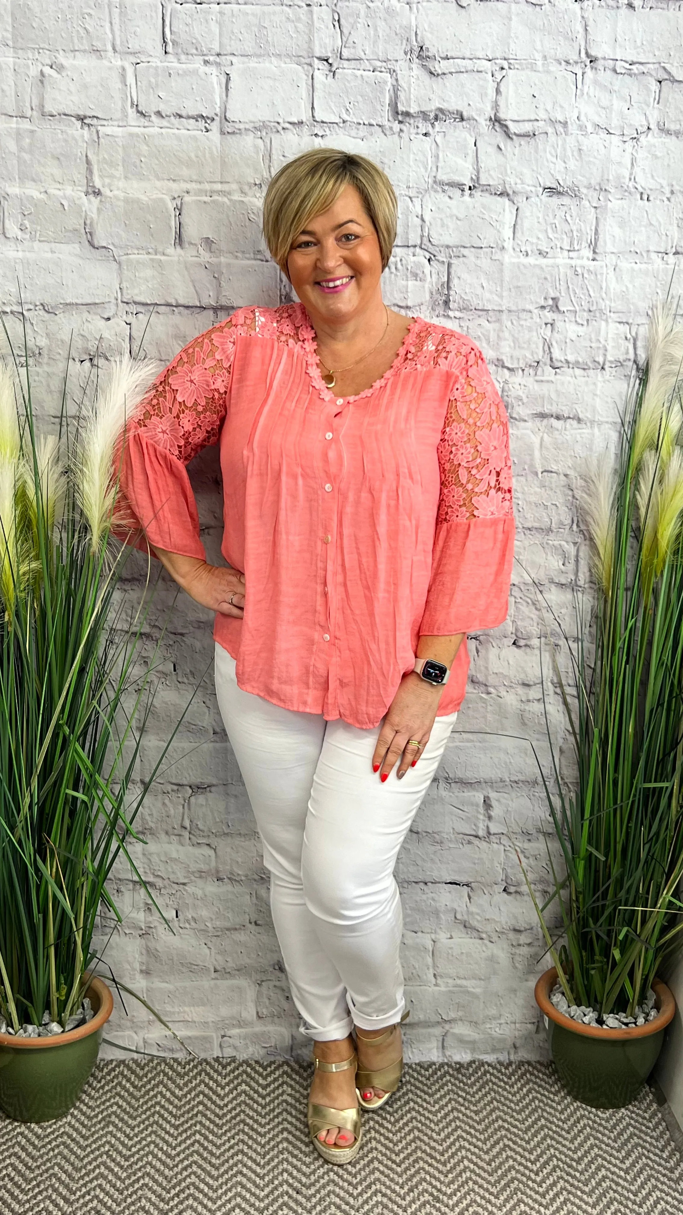 EMMA Embroidery Lace Shirt
